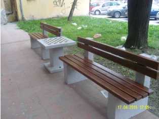 Komplet za šah (sto sa 2 mobilne klupe)